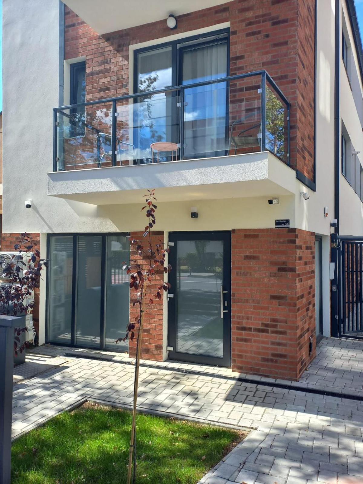 Cinque Stelle Hotel Apartments Cluj-Napoca Esterno foto