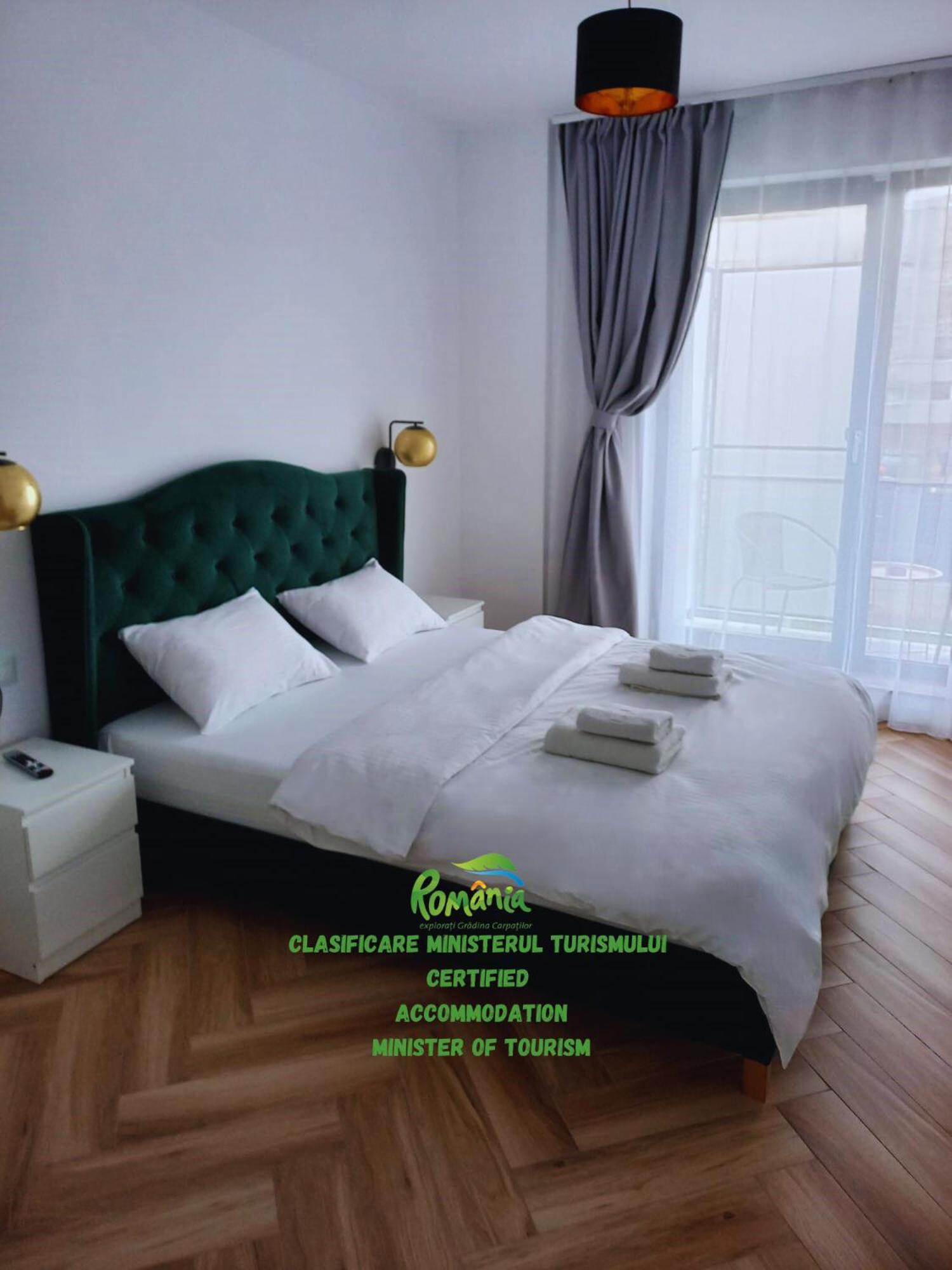 Cinque Stelle Hotel Apartments Cluj-Napoca Esterno foto